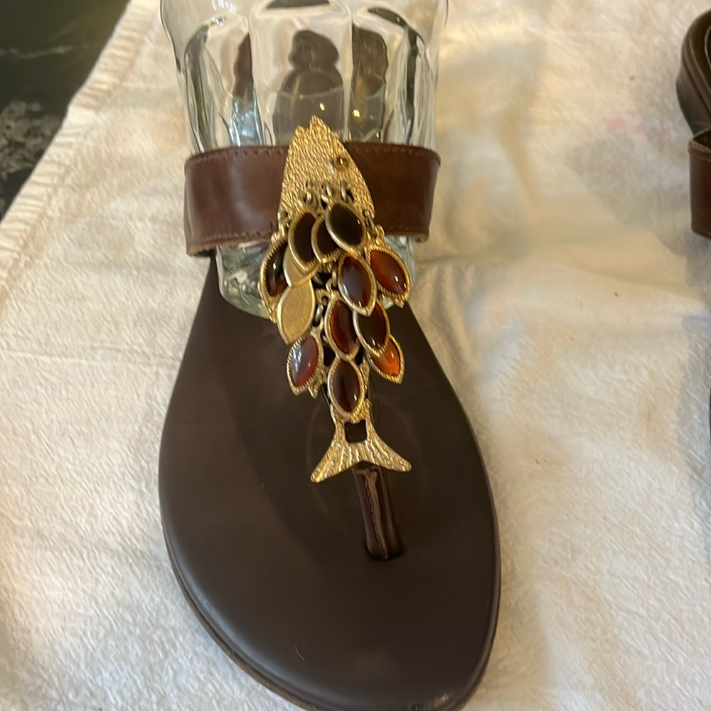 KORS Brown Fish sandles